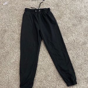 black sweatpants